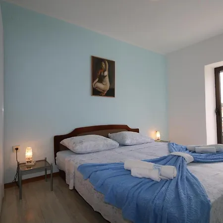 House Zbasnik Holiday home Klimno