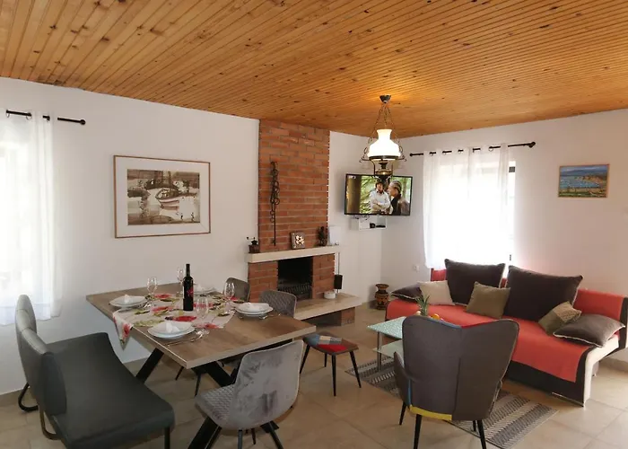 House Zbasnik *