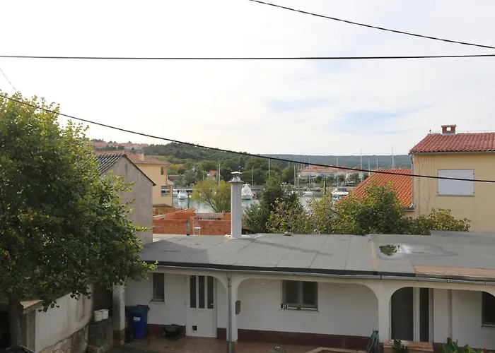 House Zbasnik Ferienhaus *